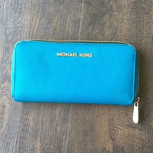 *MICHAEL* Michael Kors Jet Set Wallet